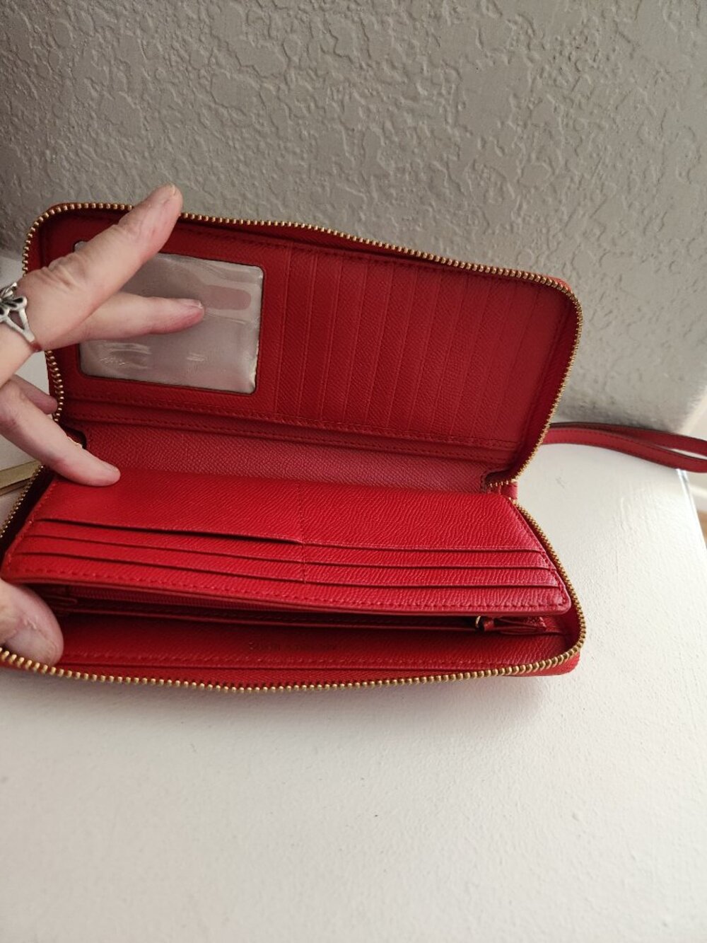 Like New Michael Kors Sylvia Red Leather Shoulder Bag & Wallet - Picture 15 of 16